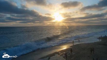 Carlsbad Beach Surf Live Webcam - Jul 13, 2026, 7:39pm PDT