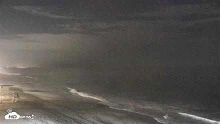 Carlsbad Beach Surf Live Webcam - Aug 20, 2026, 9:41pm PDT