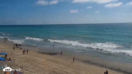 Carlsbad Beach Surf Live Webcam - Sep 13, 2026, 2:57pm PDT