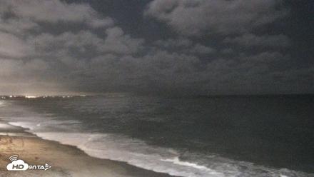 Carlsbad Beach Surf Live Webcam - Sep 22, 2026, 9:29pm PDT