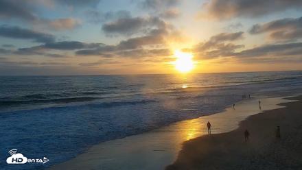 Carlsbad Beach Surf Live Webcam - Jun 9, 2026, 7:48pm PDT