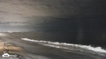 Carlsbad Beach Surf Live Webcam - Sep 5, 2026, 9:49pm PDT