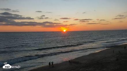 Carlsbad Beach Surf Live Webcam - Sep 1, 2026, 7:15pm PDT