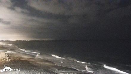 Carlsbad Beach Surf Live Webcam - Sep 1, 2026, 8:45pm PDT