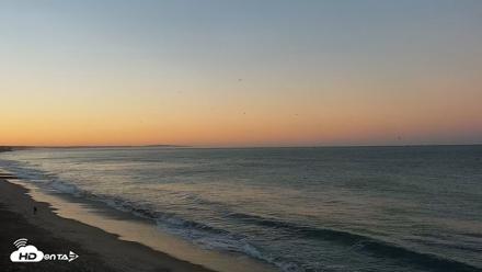 Carlsbad Beach Surf Live Webcam - Oct 3, 2026, 6:39am PDT