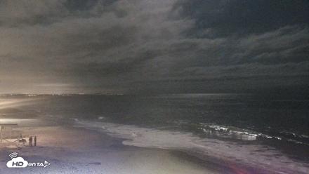 Carlsbad Beach Surf Live Webcam - Jun 26, 2026, 10:33pm PDT