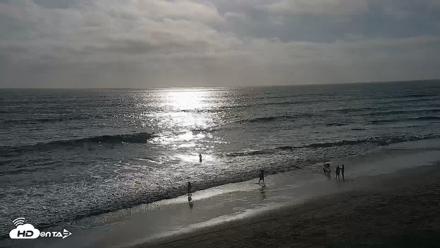 Carlsbad Beach Surf Live Webcam - Aug 30, 2026, 5:38pm PDT