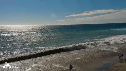 Carlsbad Beach Surf Live Webcam - Sep 5, 2026, 4:00pm PDT
