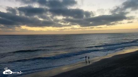 Carlsbad Beach Surf Live Webcam - Aug 31, 2026, 7:39pm PDT