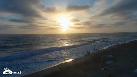 Carlsbad Beach Surf Live Webcam - Aug 1, 2026, 7:31pm PDT