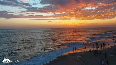 Carlsbad Beach Surf Live Webcam - Jul 12, 2026, 8:04pm PDT