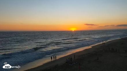 Carlsbad Beach Surf Live Webcam - Jul 22, 2026, 7:56pm PDT