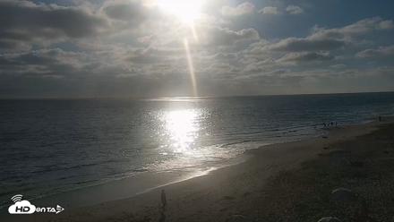 Carlsbad Beach Surf Live Webcam - Jun 26, 2026, 6:40pm PDT