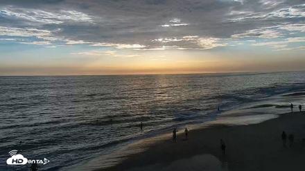 Carlsbad Beach Surf Live Webcam - Jul 12, 2026, 7:18pm PDT