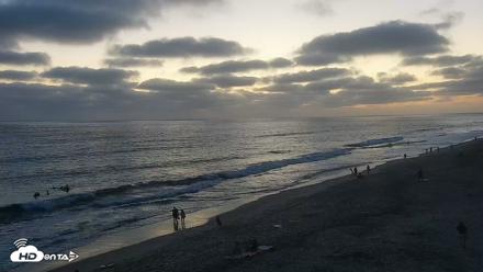 Carlsbad Beach Surf Live Webcam - Aug 3, 2026, 8:09pm PDT