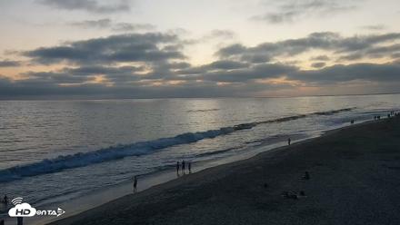 Carlsbad Beach Surf Live Webcam - Jul 19, 2026, 8:14pm PDT