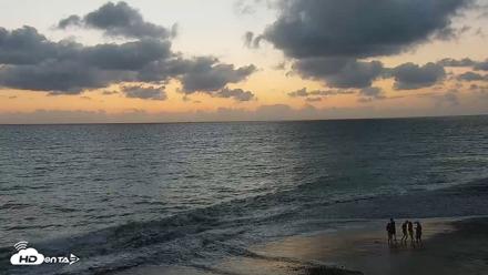 Carlsbad Beach Surf Live Webcam - Sep 21, 2026, 6:51pm PDT