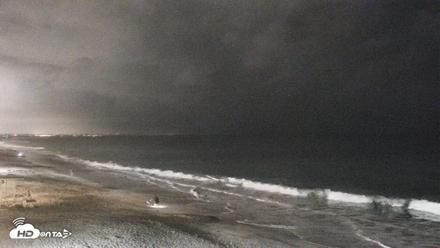 Carlsbad Beach Surf Live Webcam - Aug 5, 2026, 8:53pm PDT