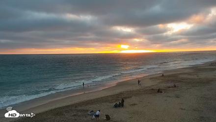 Carlsbad Beach Surf Live Webcam - Jul 5, 2026, 7:55pm PDT