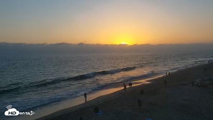 Carlsbad Beach Surf Live Webcam - Jul 16, 2026, 7:50pm PDT