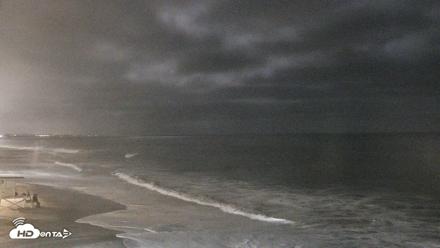 Carlsbad Beach Surf Live Webcam - Jul 27, 2026, 10:44pm PDT