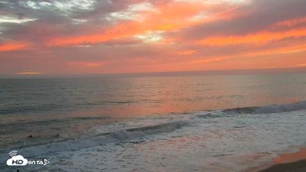 Carlsbad Beach Surf Live Webcam - Sep 26, 2026, 6:50pm PDT