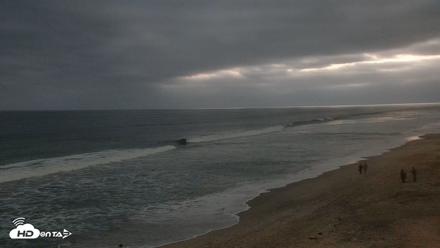 Carlsbad Beach Surf Live Webcam - Jun 6, 2026, 8:28pm PDT