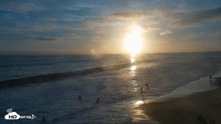 Carlsbad Beach Surf Live Webcam - Jun 11, 2026, 7:41pm PDT