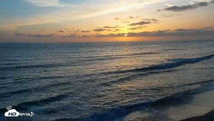 Carlsbad Beach Surf Live Webcam - Apr 16, 2026, 7:11pm PDT