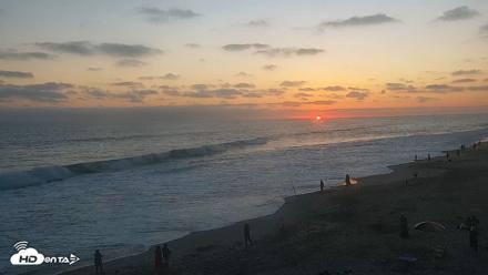 Carlsbad Beach Surf Live Webcam - Jun 22, 2026, 8:03pm PDT