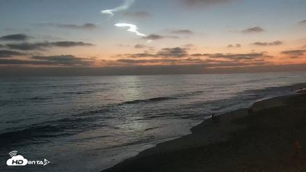 Carlsbad Beach Surf Live Webcam - Jul 31, 2026, 8:27pm PDT