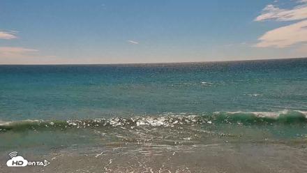 Carlsbad Beach Surf Live Webcam - Sep 5, 2026, 2:45pm PDT