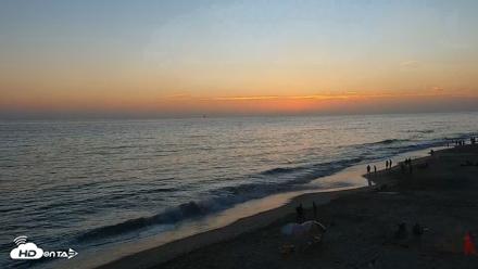 Carlsbad Beach Surf Live Webcam - Jul 15, 2026, 8:03pm PDT