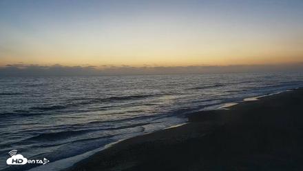 Carlsbad Beach Surf Live Webcam - Aug 19, 2026, 7:54pm PDT