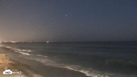 Carlsbad Beach Surf Live Webcam - Aug 28, 2026, 8:03pm PDT