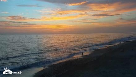 Carlsbad Beach Surf Live Webcam - Aug 20, 2026, 7:40pm PDT