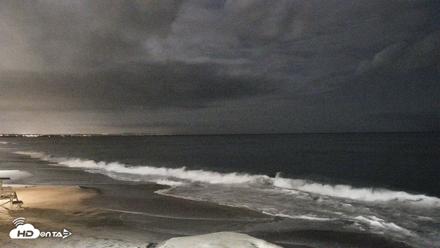 Carlsbad Beach Surf Live Webcam - Jun 30, 2026, 11:39pm PDT