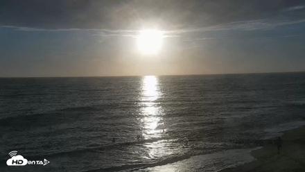 Carlsbad Beach Surf Live Webcam - Aug 24, 2026, 6:51pm PDT