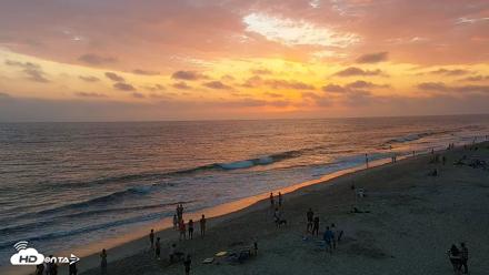 Carlsbad Beach Surf Live Webcam - Jul 18, 2026, 7:55pm PDT
