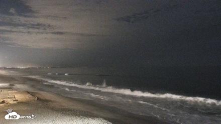 Carlsbad Beach Surf Live Webcam - Jul 20, 2026, 8:54pm PDT