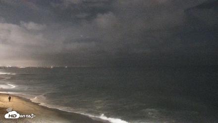 Carlsbad Beach Surf Live Webcam - Sep 25, 2026, 8:36pm PDT