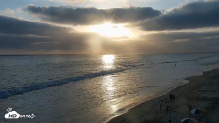 Carlsbad Beach Surf Live Webcam - May 22, 2026, 7:12pm PDT