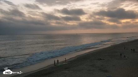Carlsbad Beach Surf Live Webcam - Jul 18, 2026, 8:25pm PDT