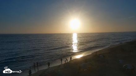 Carlsbad Beach Surf Live Webcam - Jul 15, 2026, 7:37pm PDT