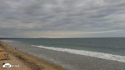 Carlsbad Beach Surf Live Webcam - May 3, 2026, 5:54pm PDT