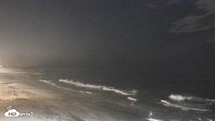 Carlsbad Beach Surf Live Webcam - Aug 24, 2026, 12:52am PDT