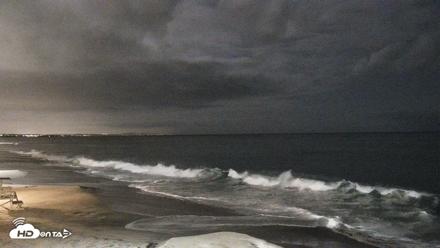 Carlsbad Beach Surf Live Webcam - Jun 30, 2026, 11:39pm PDT