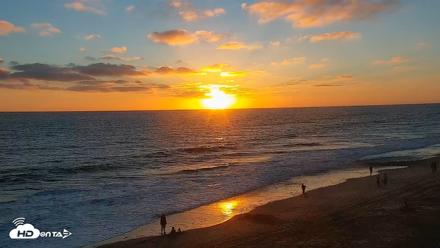 Carlsbad Beach Surf Live Webcam - Sep 1, 2026, 7:07pm PDT