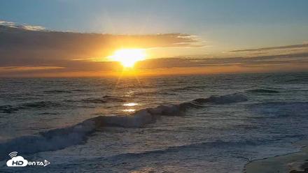 Carlsbad Beach Surf Live Webcam - Sep 8, 2026, 6:50pm PDT