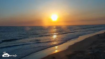 Carlsbad Beach Surf Live Webcam - May 19, 2026, 7:22pm PDT